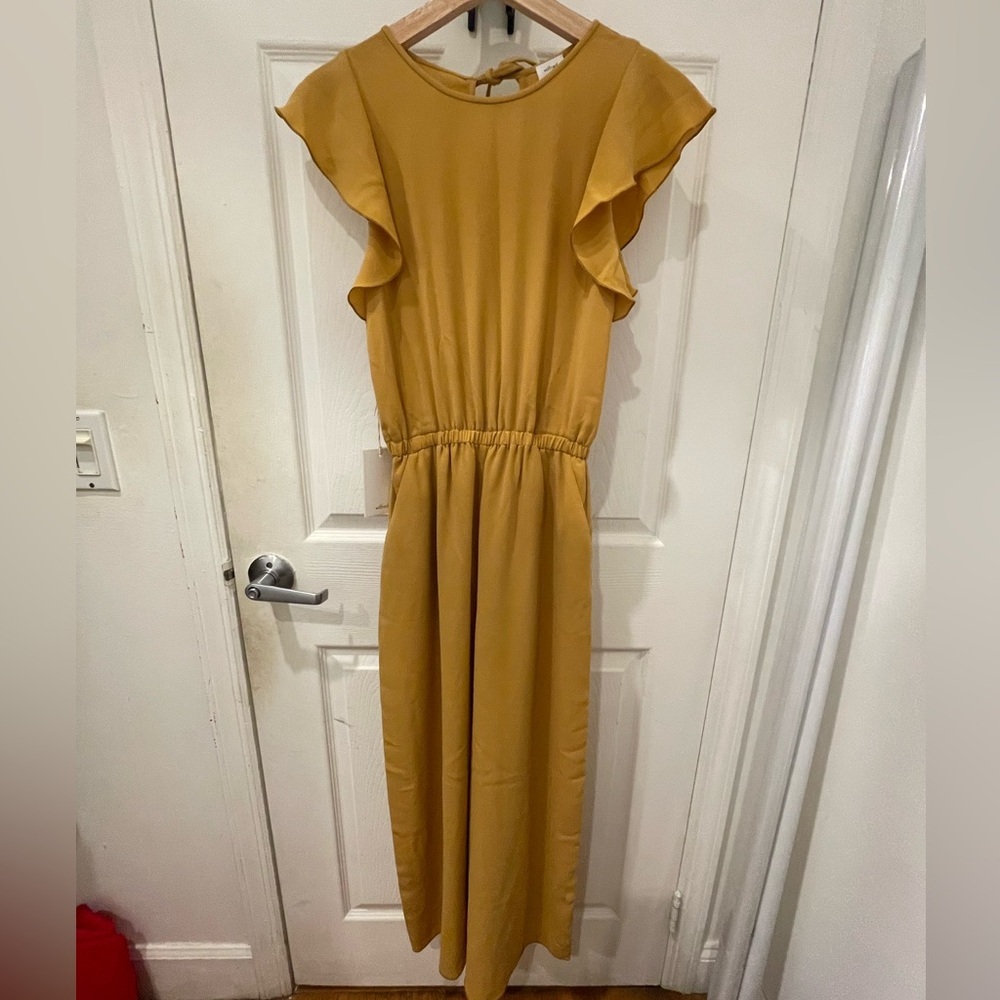 NWT Aritzia Wilfred Fleurette Cairo Gold Jumpsuit
